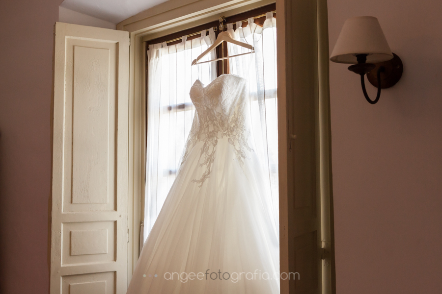 Vestido de novia, Boda Consuelo y David. Preparación de la novia.