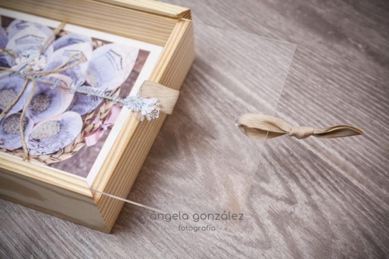 Álbum de boda y usb de Angela Gonzalez Fotografía. www.angeefotografía.com-2